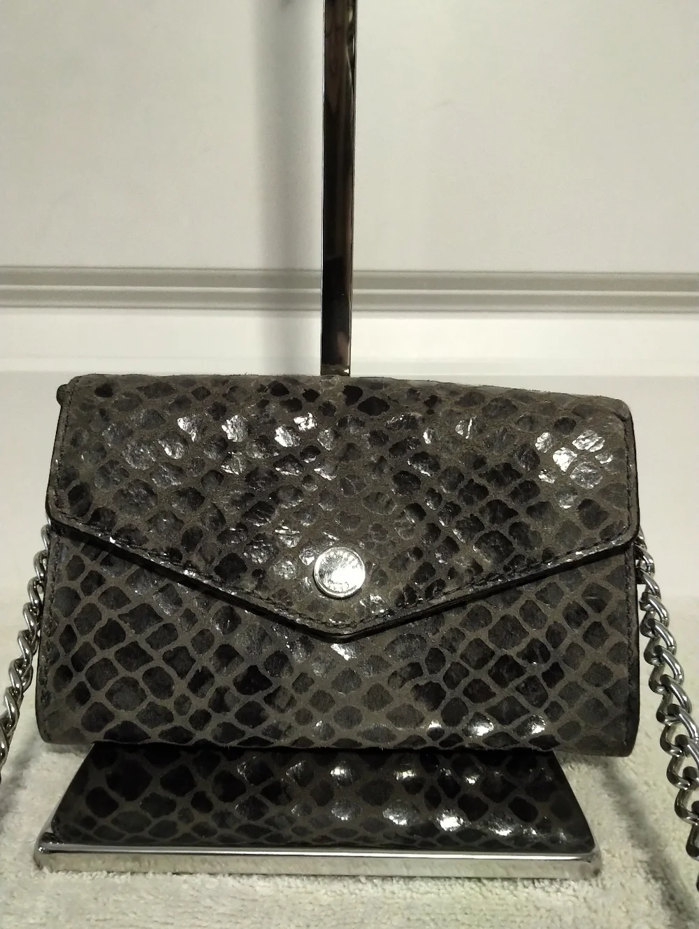 Michael Kors Sleek Textured Crossbody Bag with Chain Strap